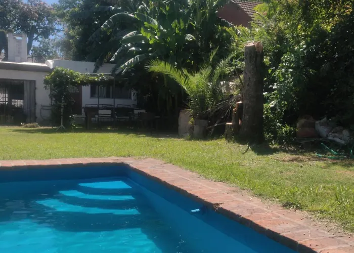 A Estrenar, En San Isidro.